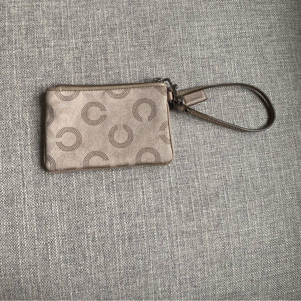Coach wristlet - Picture 2 of 2